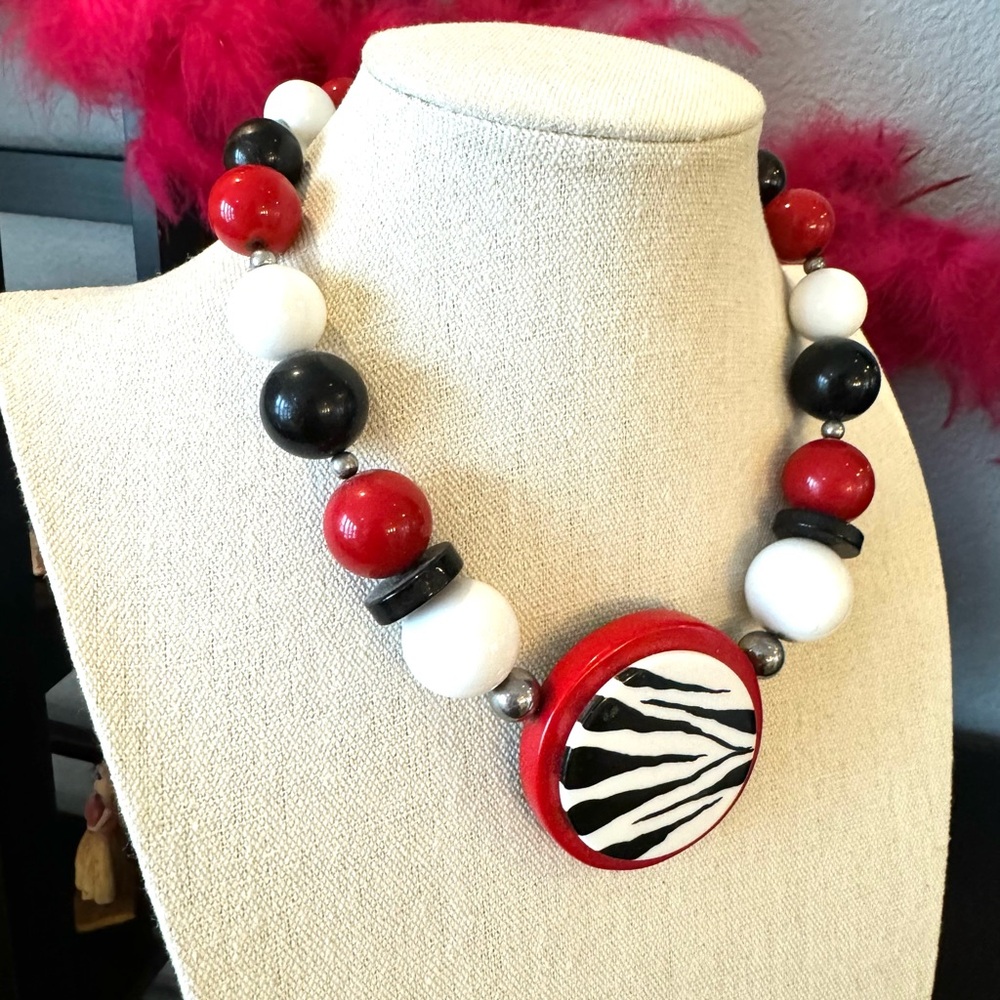 Vintage Beaded Necklace with Zebra Pendant - Picture 3 of 5